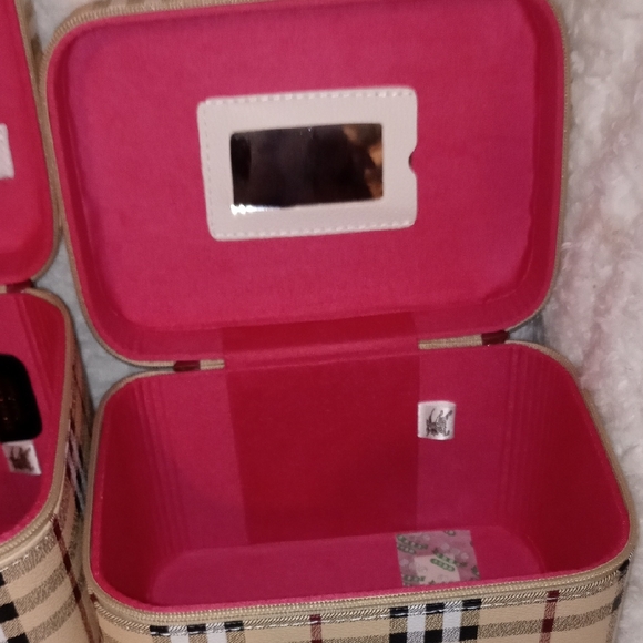 Burberry Beige and Black Checkered Bag Duo - Picture 7 of 17